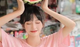 吃瓜的少女图片,一场视觉盛宴