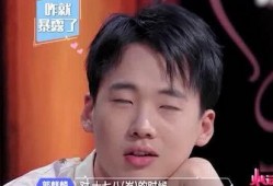 异国恋吃瓜,揭秘异国恋中的甜蜜与挑战