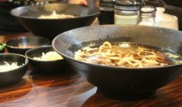 喜茶夜市吃瓜指南,解锁夏日夜宵新姿势