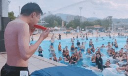 什么叫冲浪吃瓜,揭秘网络热点背后的真相与趣味