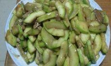 婴儿吃角瓜好吗,角瓜的营养与适宜性解析