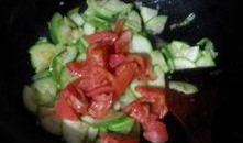 术后吃茭瓜好吗,术后食用茭瓜的适宜性探讨